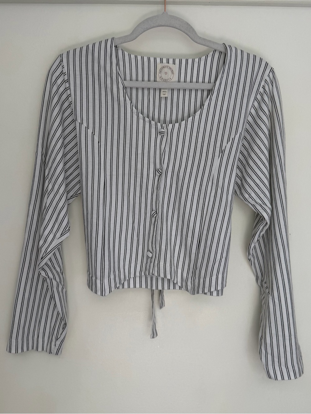 VTG Victoria's Secret Country 100% Cotton White Black Stripe Button Tie Back Top